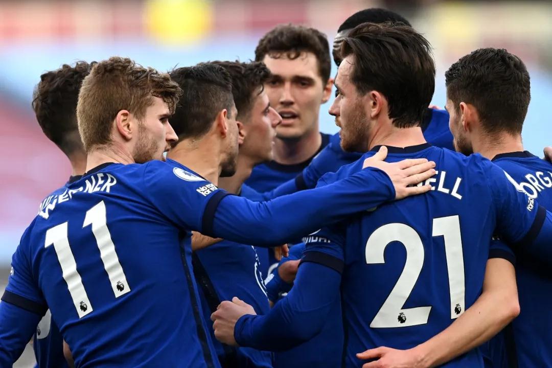 من هو بطل نهائي دوري أبطال أوروبا 2000؟