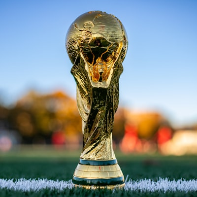 فيفامهكرهاخراصداركلماتحتاجمعرفتهعنلعبةكرةالقدمالأشهر